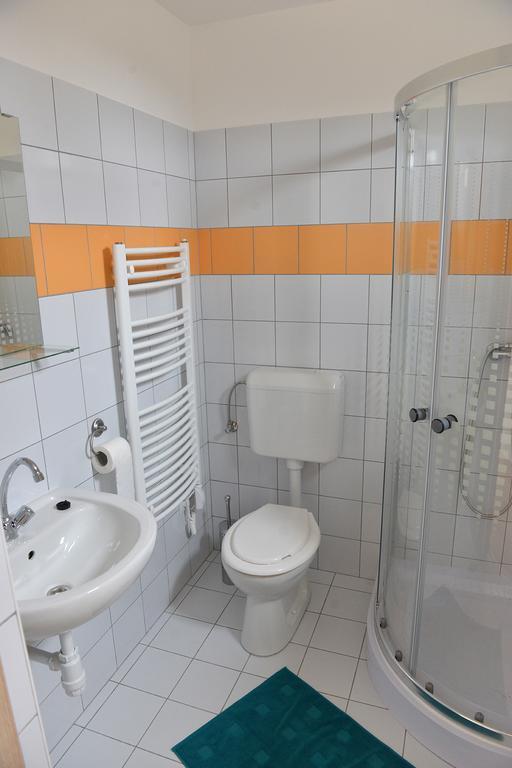 Rigófütty Vendégház Tiszaalpar Extérieur photo
